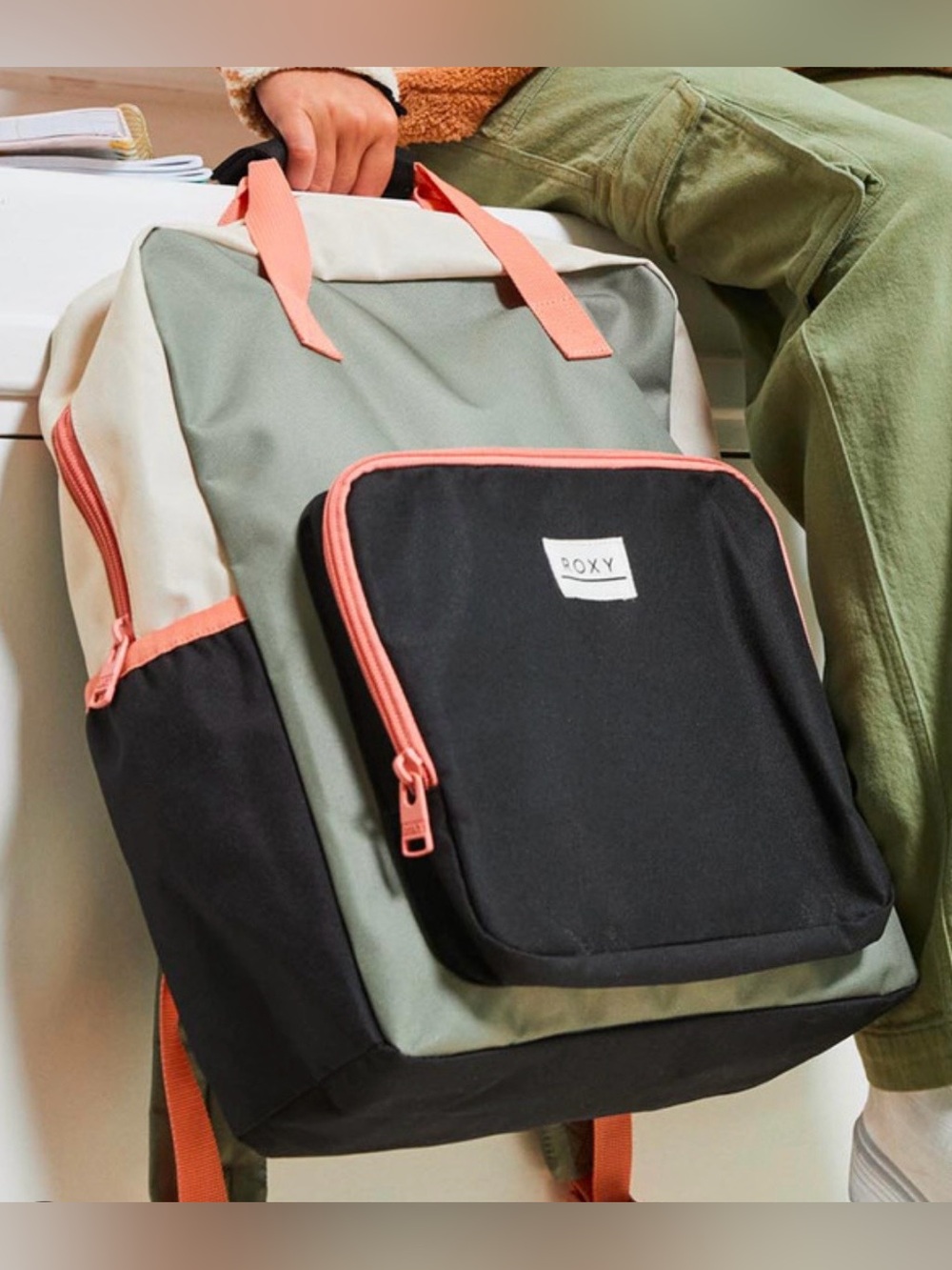 BNWT Roxy Better With Sun Backpack